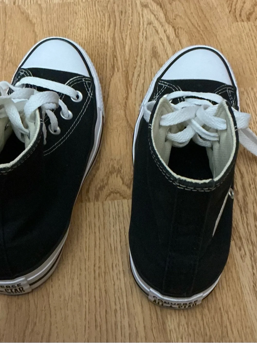 Converse Chuck Taylor All Stars - M4.5/W6.5 - Black/White - #M9160
